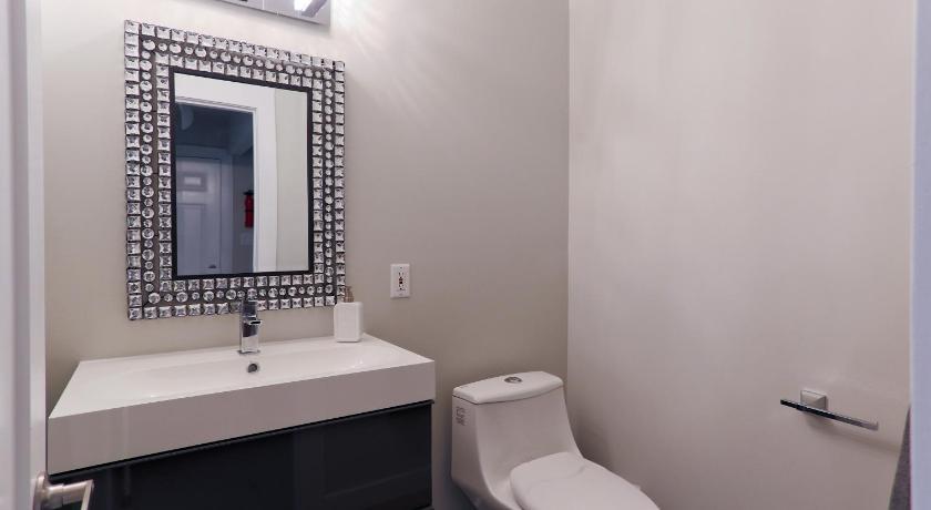 Boardwalk Homes - Executive Guest Rooms & Townhomes Kitchener Habitación foto